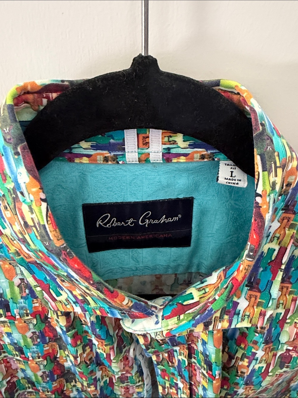 Robert Graham Multicolor Figurine-Print Short Sleeve Shirt - Picture 3 of 6